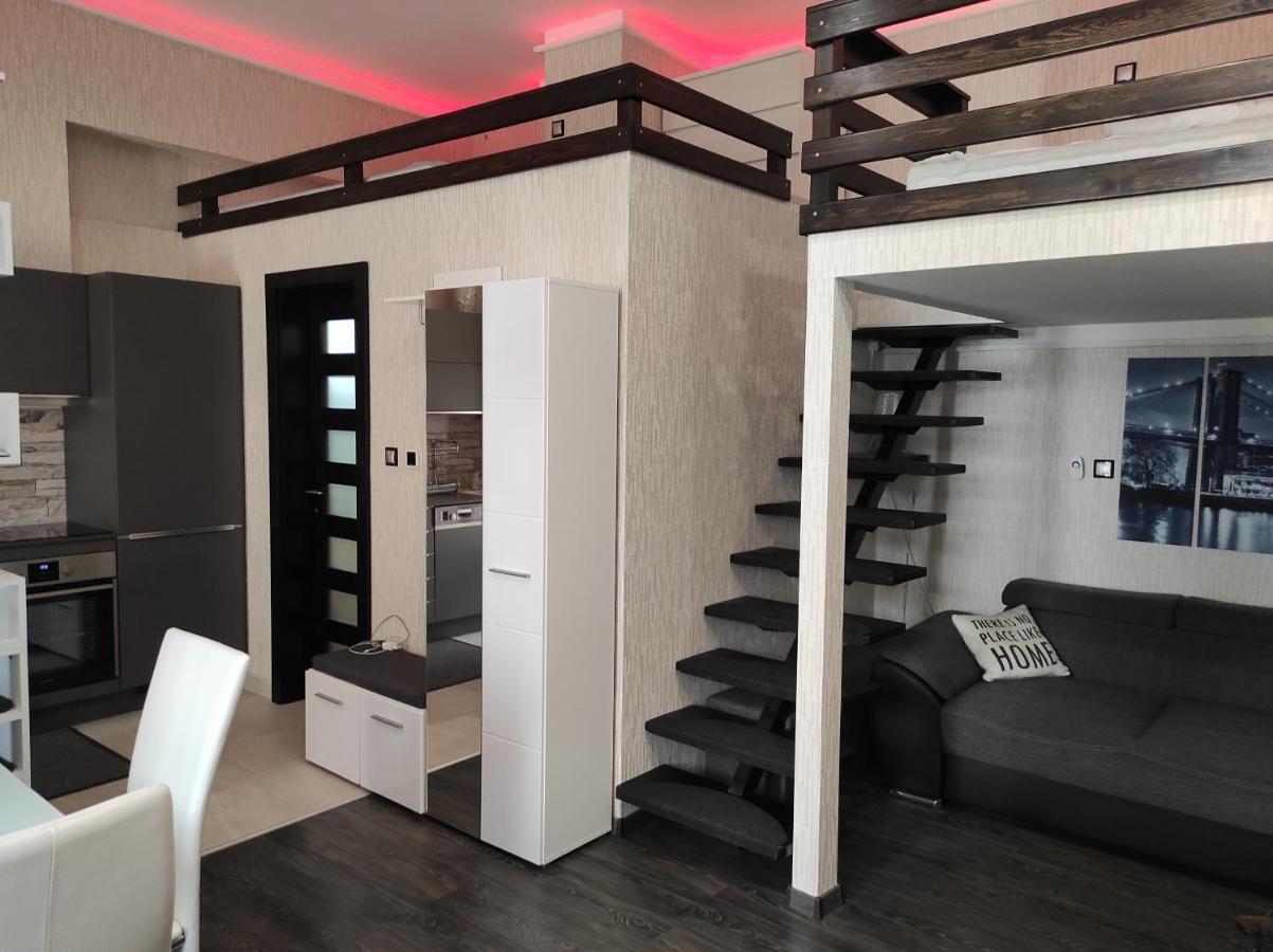 Corvinus Apartman Budapest Esterno foto