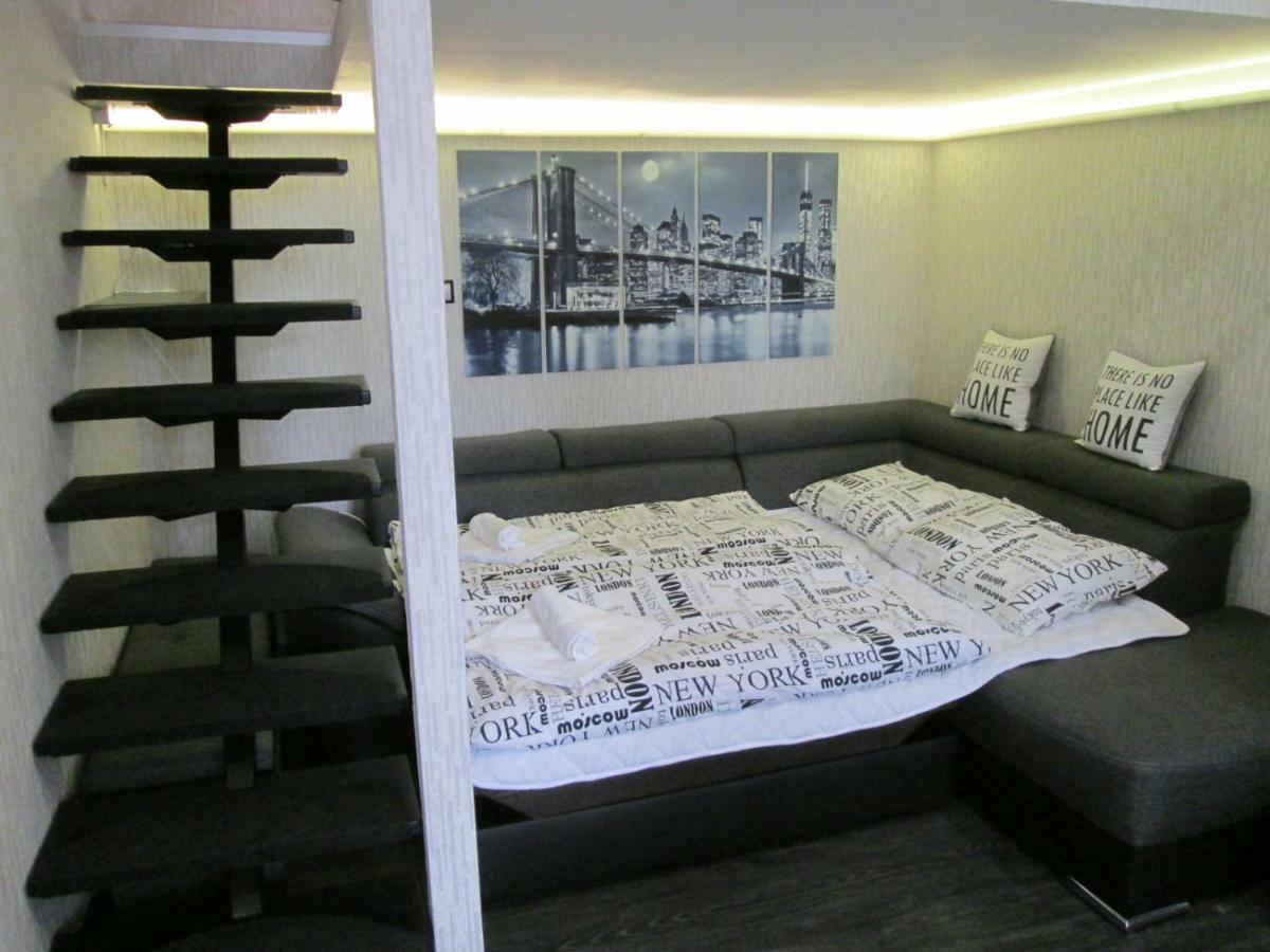 Corvinus Apartman Budapest Esterno foto